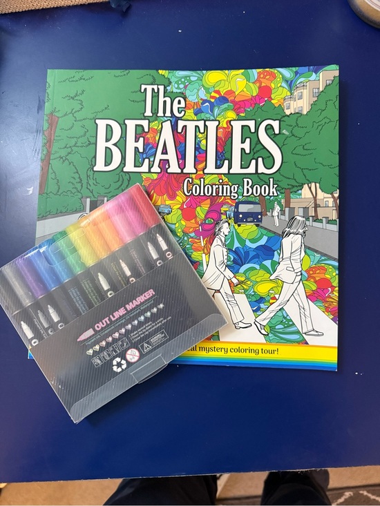Other - The Beatles Coloring Book with Rainbow Markers - Multi